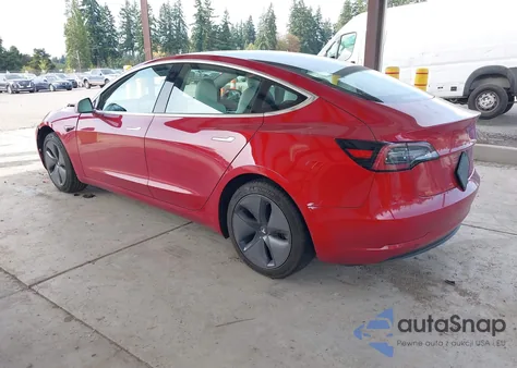 2019 Tesla Model 3 Long Range/Performance z USA, uszkodzony, nr VIN 5YJ3E1EB4KF407273